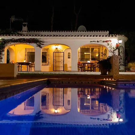La Paz Villa *